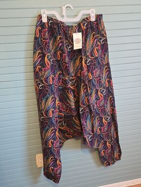 Women’s Paisley Harem Jogger Pants - Multicolor